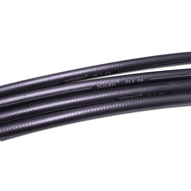 SAE 100R17紧凑型21Mpa最大工作压力1和2层钢丝增强橡胶软管